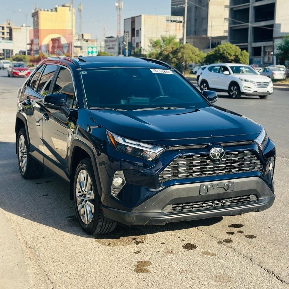 تۆیۆتا ڕاڤ 4